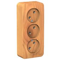 Бланка ясень розетка открытая 3-мест IP20 