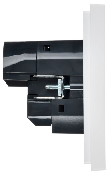 Фортепиано белый розетка скрытая 1-мест заземление шторки USB А+А IP20 